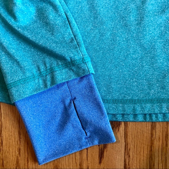 Reebok Quarter Zip - Picture 4 of 8